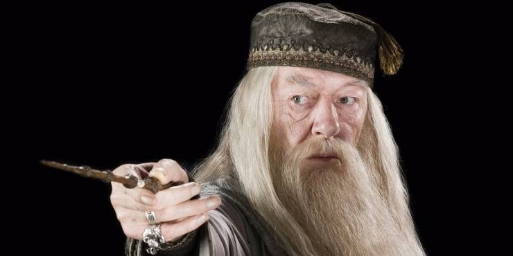 Harry Potter 10 Unpopular Opinions About Dumbledore (According To Reddit) Harry Potter 10 Unpopular Opinions About Dumbledore (According To Reddit)